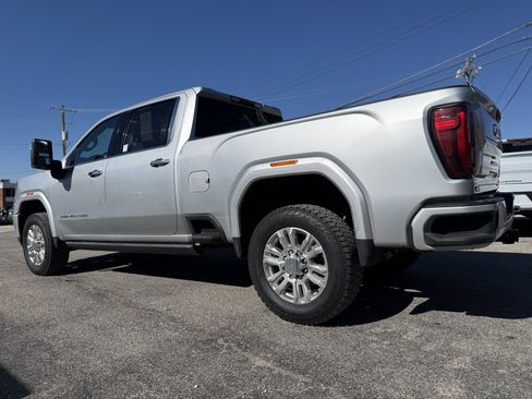 Used 2022 GMC Sierra 2500 Denali image 7