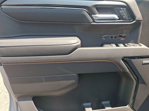 New 2026 GMC Sierra 1500 AT4 w/ AT4 Premium Package AWD/4WD image 8