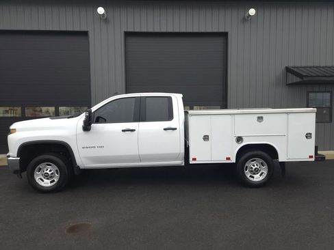 Used 2021 Chevrolet Silverado 2500 W/T w/ WT Convenience Package image 1