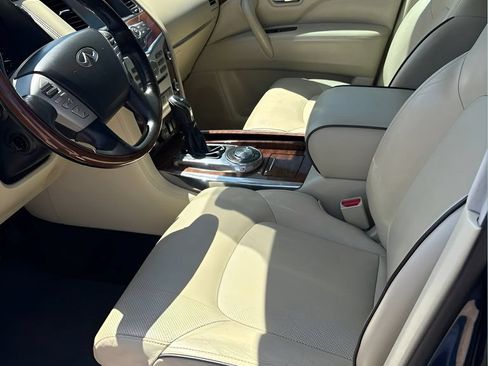 Used 2018 INFINITI QX80 2WD w/ Driver Assistance Package image 13