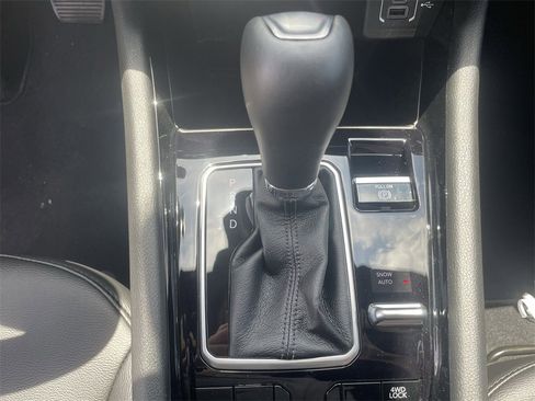 New 2025 Jeep Compass Latitude w/ Altitude Special Edition image 21