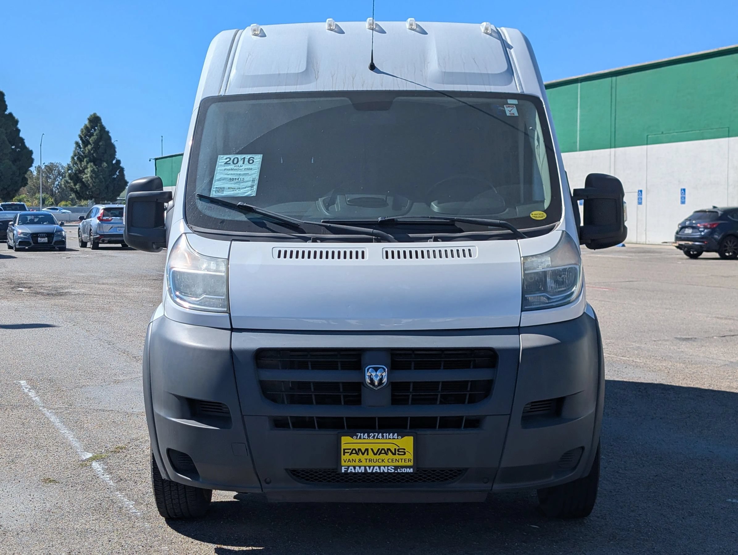 Used 2016 RAM ProMaster 2500 FWD image 2