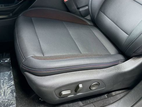 New 2025 Chevrolet Equinox EV RS image 21