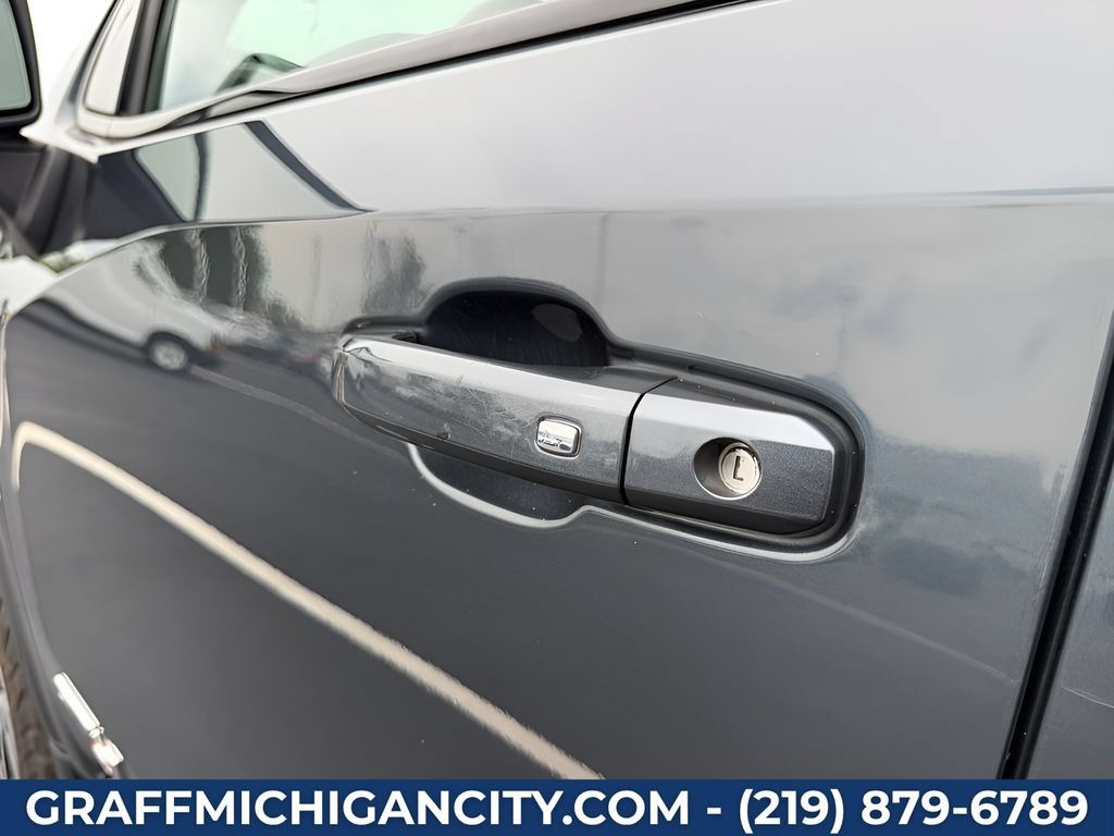 Used 2019 GMC Sierra 1500 AT4 w/ AT4 Premium Package AWD/4WD image 41