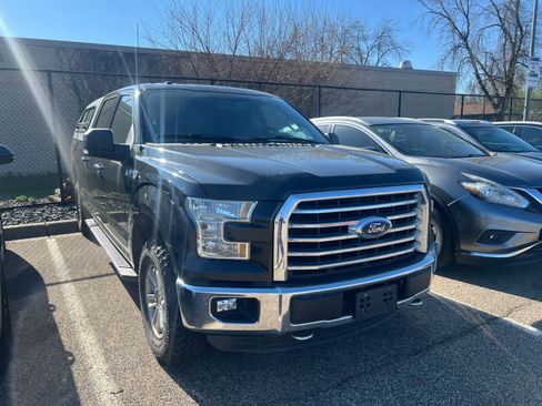 Used 2015 Ford F150 XLT w/ Equipment Group 301A Mid AWD/4WD image 2