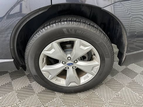 Used 2016 Subaru Forester 2.5i Limited AWD/4WD image 22