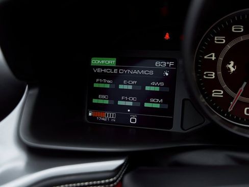 Used 2020 Ferrari GTC4Lusso T RWD image 75
