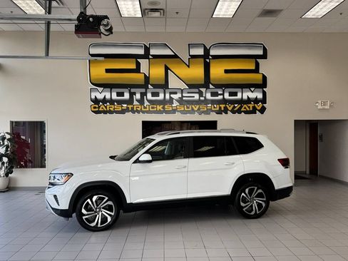 Used 2022 Volkswagen Atlas SEL AWD/4WD image 4