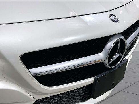 Used 2014 Mercedes-Benz SL 550 image 28