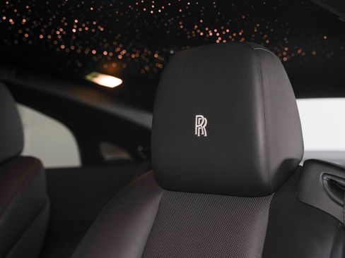 Used 2017 Rolls-Royce Wraith RWD image 40