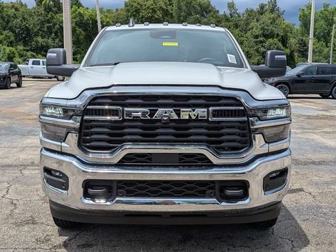 New 2026 RAM 3500 Tradesman AWD/4WD image 9