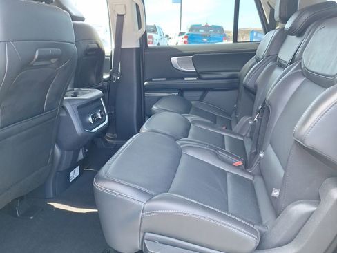 Used 2025 Ford Expedition Max Platinum image 16