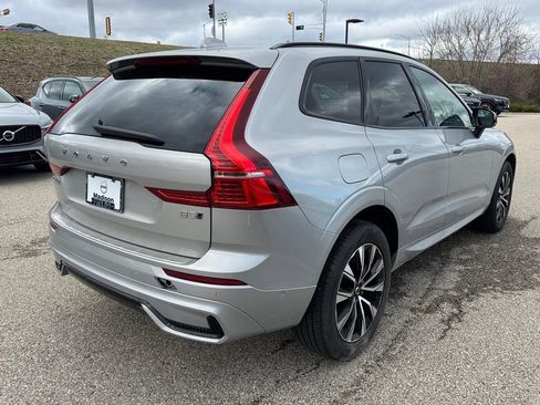 Certified 2023 Volvo XC60 B5 Plus w/ Climate Package AWD/4WD image 3