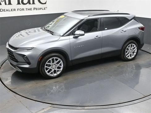 Used 2024 Chevrolet Blazer LT w/ Sound & Technology Package image 44