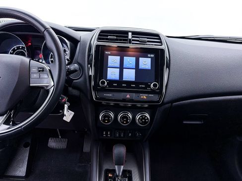 Used 2024 Mitsubishi Outlander Sport LE AWD/4WD image 8