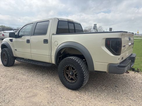 Used 2014 Ford F150 Raptor w/ Equipment Group 801A Luxury image 3