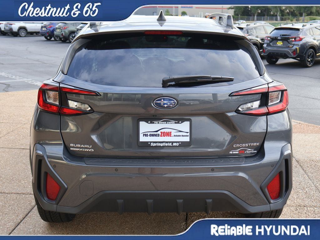 Used 2024 Subaru Crosstrek 2.5i Limited AWD/4WD image 5