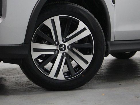 New 2026 Mitsubishi Outlander Sport SE image 3