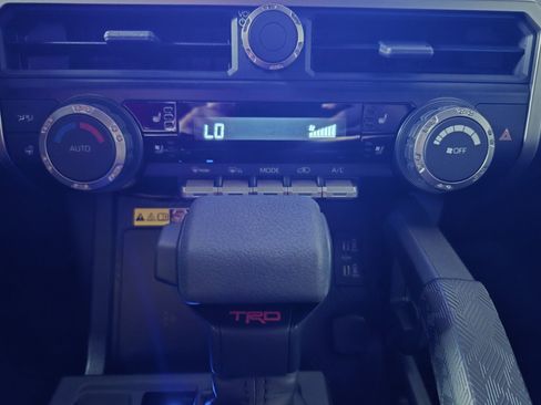 New 2026 Toyota 4Runner 4WD image 27