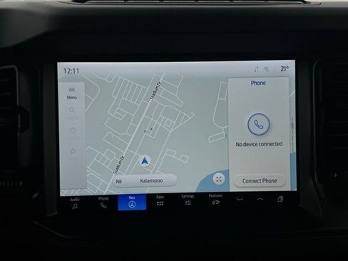 Used 2025 Ford Bronco Badlands image 39