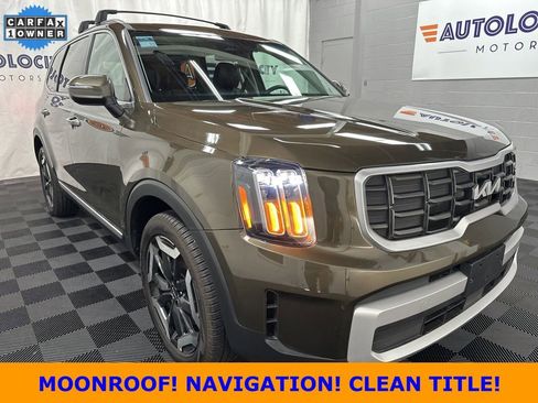 Used 2025 Kia Telluride S image 1