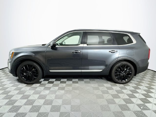 Used 2021 Kia Telluride SX w/ Towing Package FWD image 3