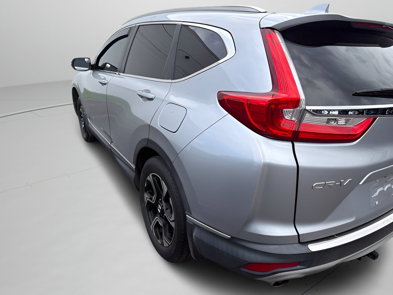 Used 2018 Honda CR-V Touring image 13