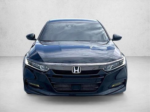 Used 2019 Honda Accord Sport image 3