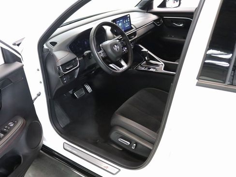 Used 2025 Acura ADX A-Spec image 14