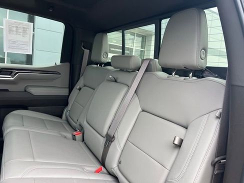 Used 2023 Chevrolet Silverado 1500 LTZ w/ LTZ Premium Package image 14