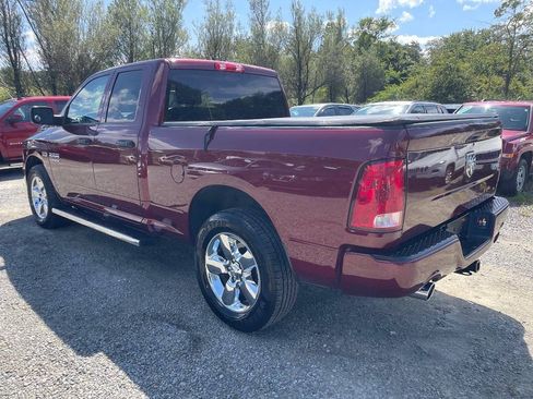 Used 2018 RAM 1500 Express w/ Express Value Package AWD/4WD image 7