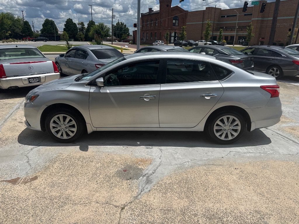 Used 2017 Nissan Sentra SV FWD image 7