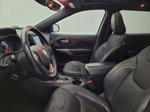 Used 2021 Jeep Cherokee Latitude Lux 80th Anniv w/ Quick Order Package 26U 80TH image 17