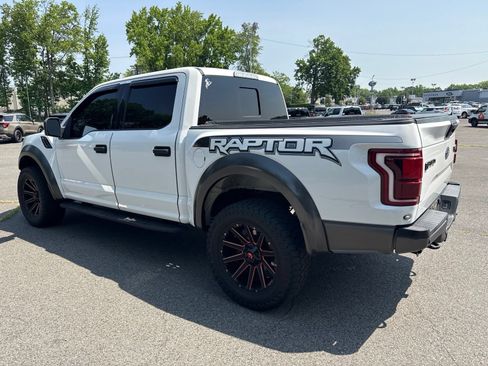 Used 2017 Ford F150 Raptor w/ Equipment Group 801A Mid AWD/4WD image 18