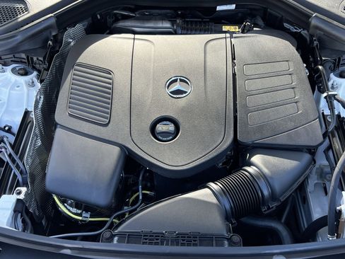 New 2026 Mercedes-Benz GLC 300 4MATIC image 34