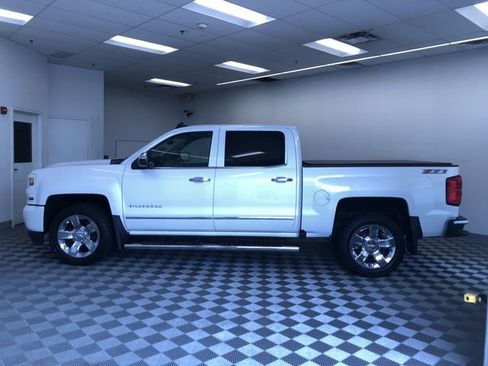 Used 2016 Chevrolet Silverado 1500 LTZ Z71 w/ LTZ Plus Package AWD/4WD image 3