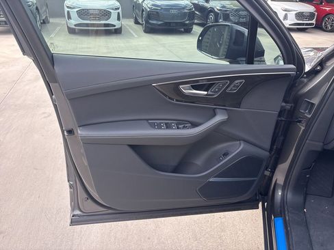 New 2026 Audi Q7 3.0T Prestige image 10