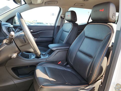 Used 2023 GMC Acadia AT4 w/ Technology Package image 12