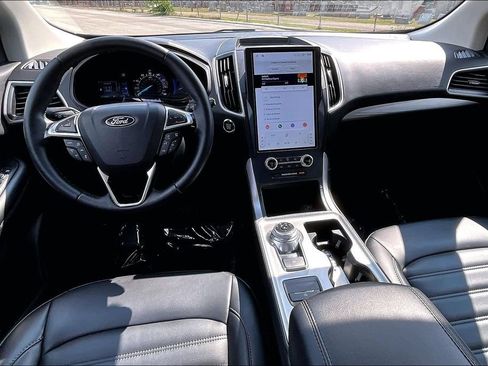 Used 2023 Ford Edge SEL w/ Convenience Package AWD/4WD image 14