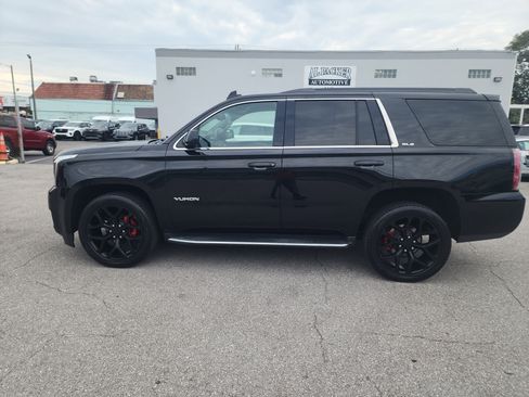 Used 2018 GMC Yukon SLE RWD image 2