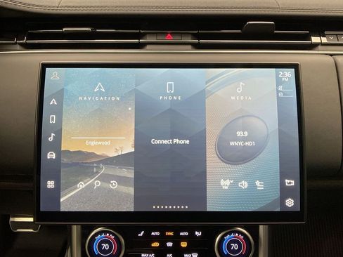 Used 2023 Land Rover Range Rover SE image 19