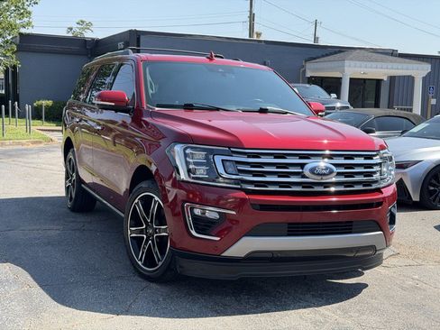 Used 2020 Ford Expedition Limited w/ Special Edition Package RWD image 11