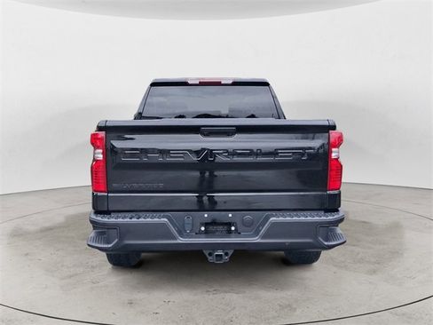 Used 2024 Chevrolet Silverado 1500 W/T w/ WT Value Package image 4