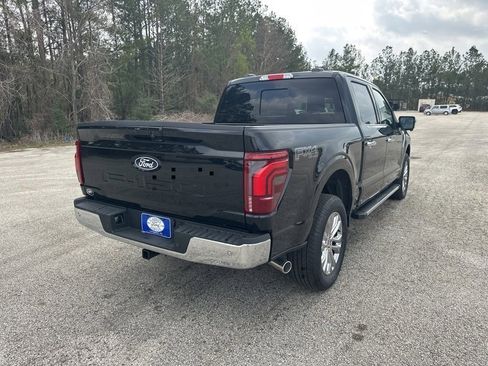 New 2025 Ford F150 Lariat w/ Equipment Group 501A Mid image 5