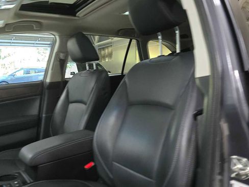 Used 2019 Subaru Outback 3.6R Limited image 21