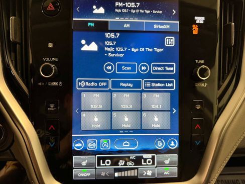 Certified 2024 Subaru Outback Premium AWD/4WD image 32