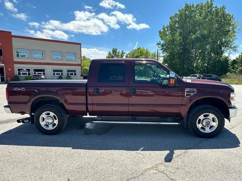 Used 2010 Ford F250 XLT AWD/4WD image 4