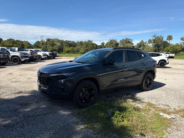 New 2026 Chevrolet Trax LT w/ Driver Confidence Package FWD image 2