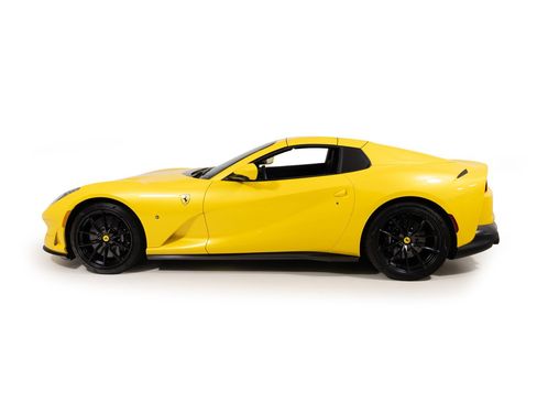 Certified 2021 Ferrari 812 GTS RWD image 4