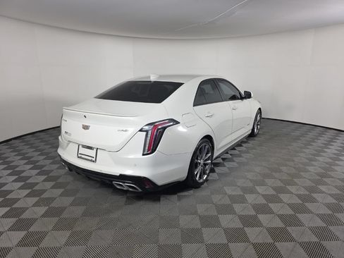 Used 2021 Cadillac CT4 V w/ Technology Package RWD image 5